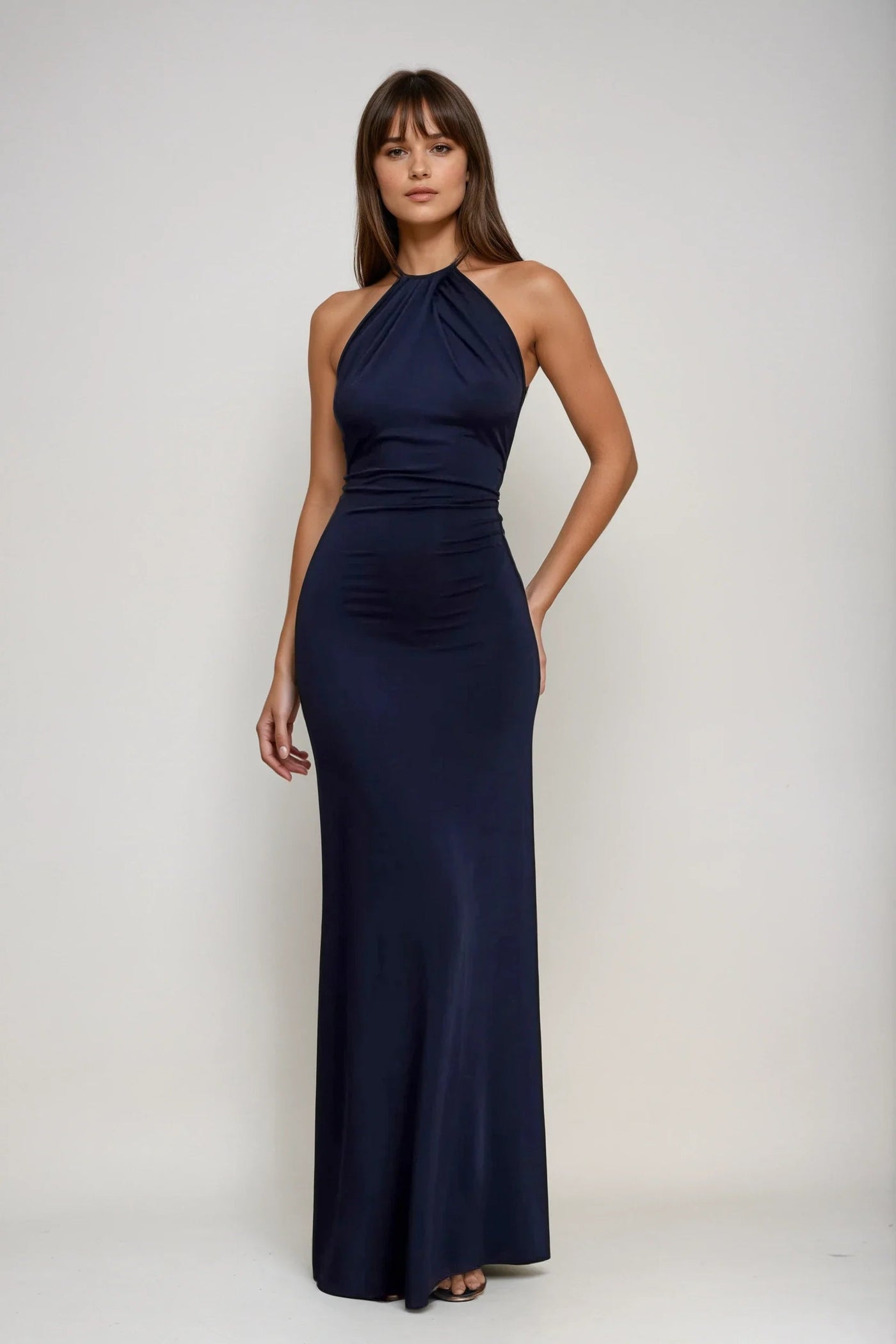 Elyna Halter Maxi Kleid