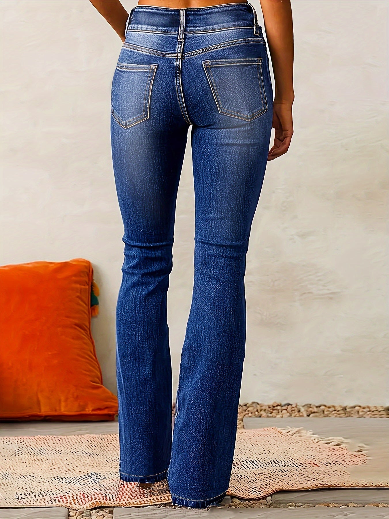Apollo™ | Trendige High-Waist-Schlagjeans